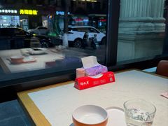 -杨氏青龙虾·吃蟹季(金盛路总店)