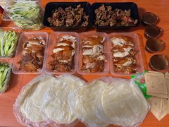 -品味斋片皮烤鸭(下沙宝龙店)