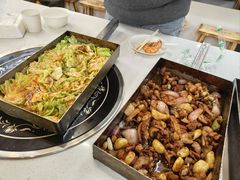 -老东镇啤酒屋海鲜加工·蒸汽海鲜·海鲜烧烤(台东店)