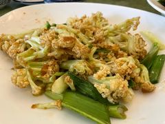 素炒花菜-桃子餐厅·天津菜(红星路直营店)
