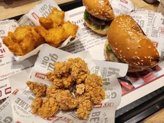 -The Habit Burger Grill 哈比特汉堡(爱琴海店)