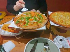 -Dragon Pizza•圆脸龙披萨·牛排餐厅