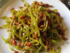 尖椒辣爆肉丝-鼎香润(德胜门内店)