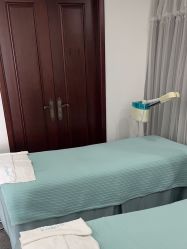 -YooMee优美智能科技美肤机构