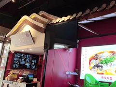 -川流不息·地道川菜·小龙虾(新松江路店)
