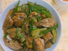 苦瓜焖浦鱼-金麒麟美食城
