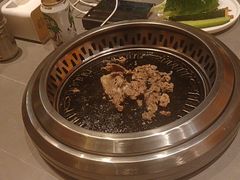 -黑金·寻焰自助百汇·烤肉·火锅(中街店)