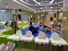 -澳洲袋鼠早教(金辉环球广场店)