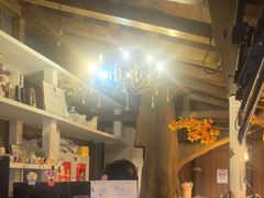 -暴风岛沉浸式体验馆(百联世纪店)
