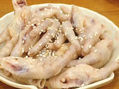 盐焗鸡爪-爱乐信甜品(石湾店)