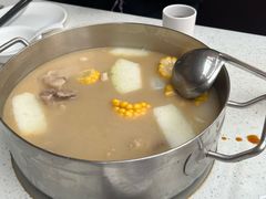 -肥仔文澳门猪骨煲(南京西路店)