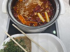 -百品聚旋转火锅(万德庄店)