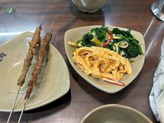 -亮亮面馆(经六路店)