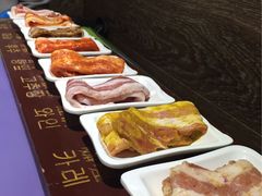 -韩红石板肉(范西路店)