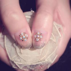 -EMILY艾枚莉美甲美睫·美颜·现磨咖啡