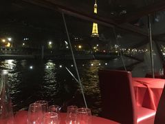 -Bateaux Mouches塞纳河游船