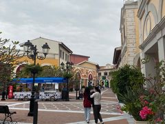 -佛罗伦萨小镇广佛名品奥特莱斯(疏港路店)