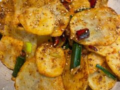 干锅土豆片-茅庐川菜(烟台万象汇店)