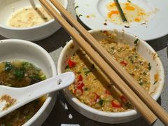 -海底捞火锅(新松江路生日主题店)