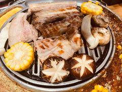 -青瓦炭韩潮烤肉(花园道店)
