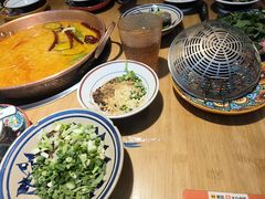 -洱火云南酸菜牛肉火锅(石景山当代商城店)