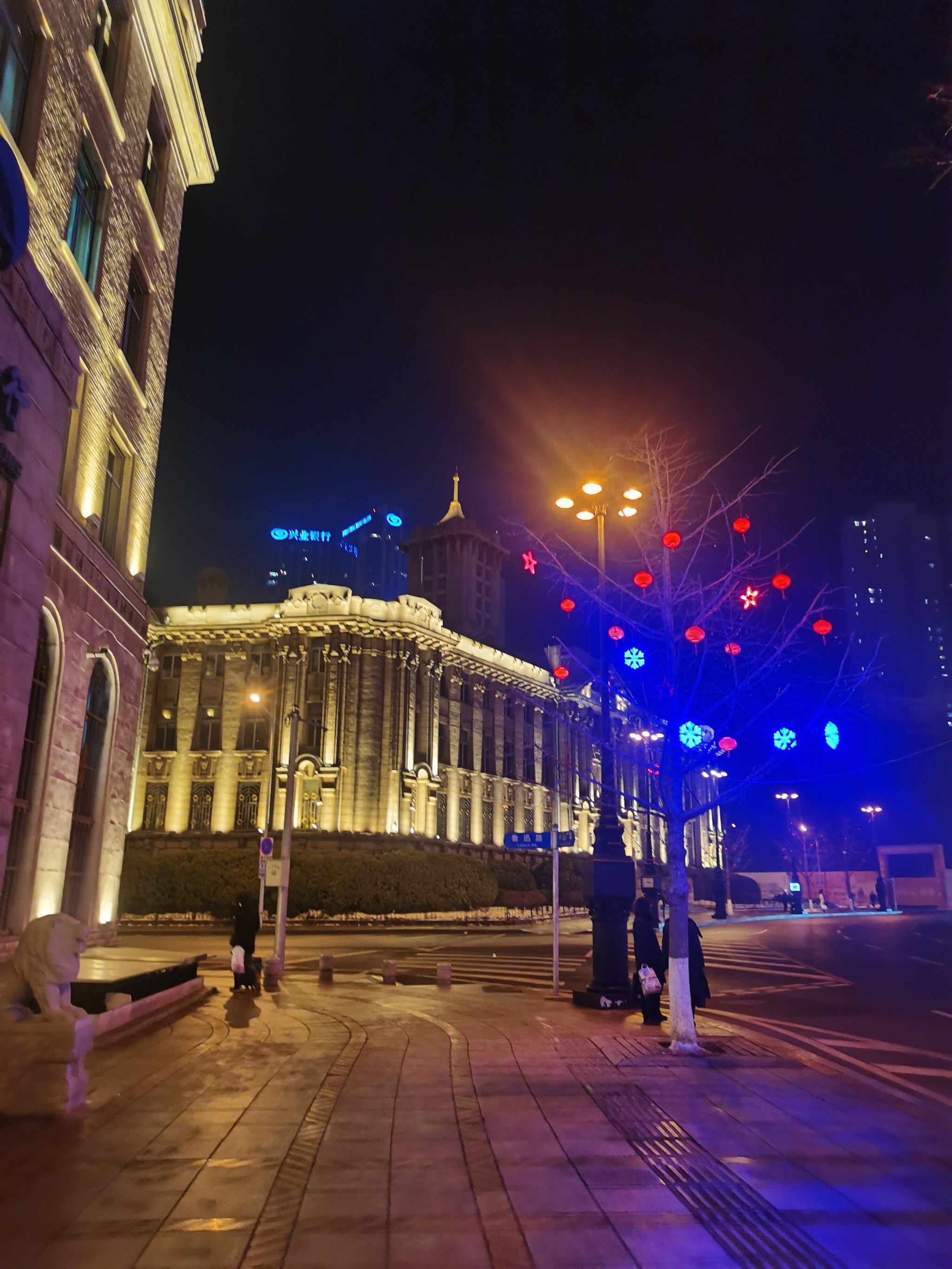 沈阳中山广场夜景图片