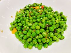 雪菜炒甜豆-唐宫海鲜舫