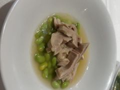 -品悦酒店(三林古镇店)