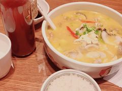 -渝是乎川渝小炒(新世界百货望京店)