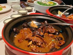 花菇煲狮头鹅掌翅煲-金海华·悦食东方(苏州中心商场店)