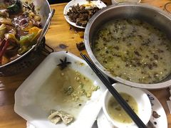 -黑皮酸菜鱼(三山街店)