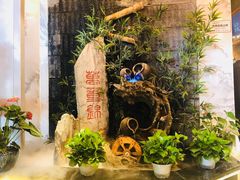 -万重锦·人文川菜馆(骡马市店)