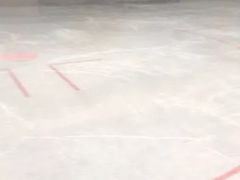 -陈露国际冰上中心(天津嘉里汇店)