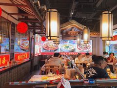 -川流不息·地道川菜·小龙虾(新松江路店)