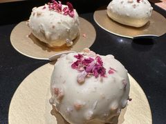 -雍容荟帝王蟹活龙虾展台自助(IFS黑金店)