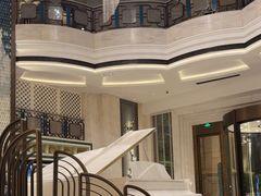 -浅深(世茂滨江精品店)
