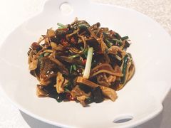 茶树菇拌肚丝-阿斯牛牛·凉山菜(新会展店)
