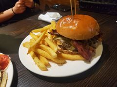 -瑞食酒馆 La Taverne Suisse