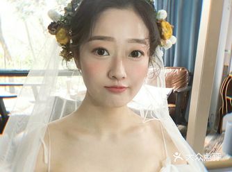 新娘妆容分享—温柔气质新年的口红推荐