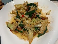 -老周家酱卤猪蹄私房菜(克拉玛依西街店)