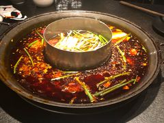 -渝涯重庆豆花老火锅(中赢国际店)