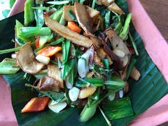 -云海肴·汽锅鸡·云南菜(天山百盛优客店)