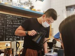 -Be Lived Cafe比例咖啡(摩天轮店)
