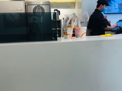 -CoCo都可(西湖文化广场店)
