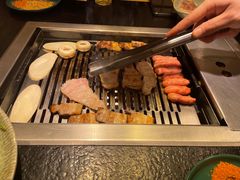 -臻牛烤肉