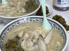-明呈黄鱼面馆(斜土路店)