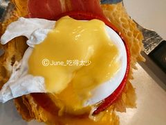 班尼克蛋-Common Table · Brunch & Coffee