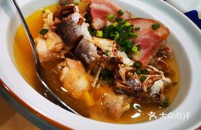 Steamed Chicken and Pork Ribs with Salted Fish