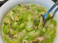 -费大厨辣椒炒肉(黄兴中心广场店)