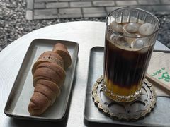 -出走咖啡·面包(宋庄店)
